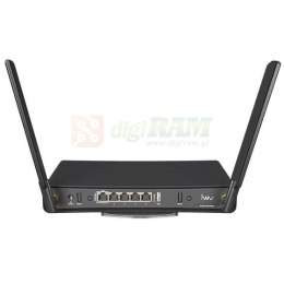 MikroTik C53UIG+5HPAXD2HPAXD C53UiG+5HPaxD2HPaxD,